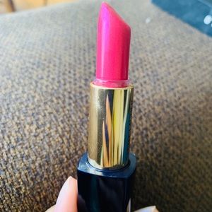 Estée Lauder lipstick